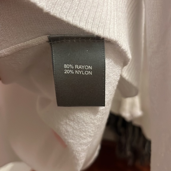 Heart sweater - Picture 4 of 5